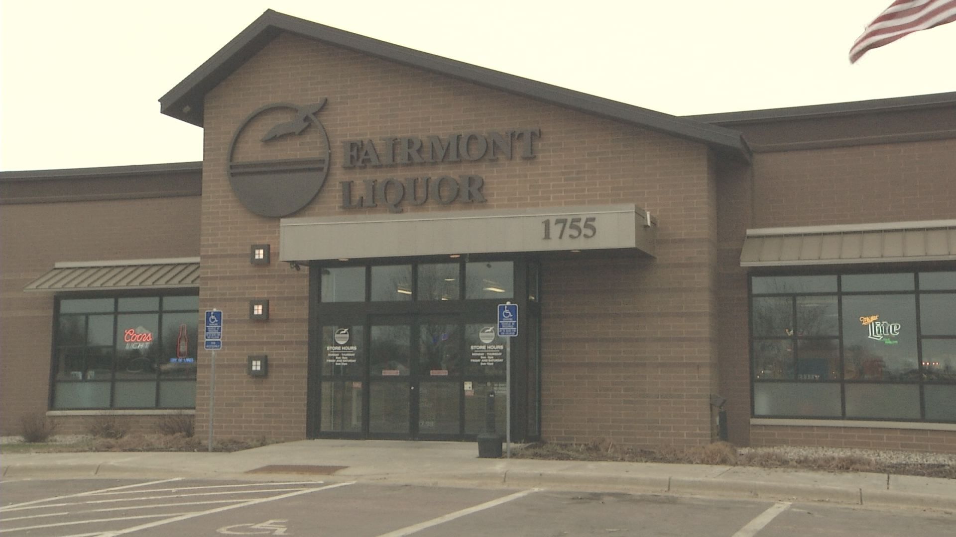 Fairmont Liquor Store Won't Open on Sundays